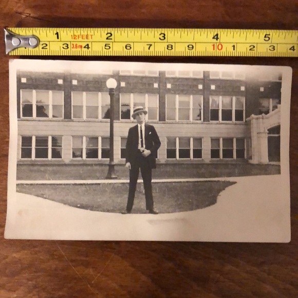 old photo - Picture 2 of 3